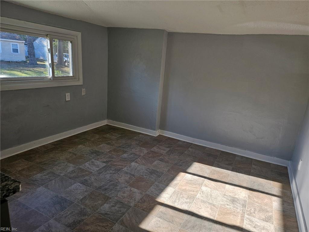 8226 Mccloy Rd Property Photo 5