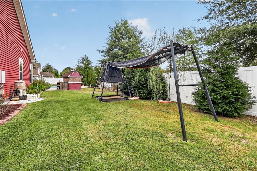 2205 Olmstead Ln Property Photo 16