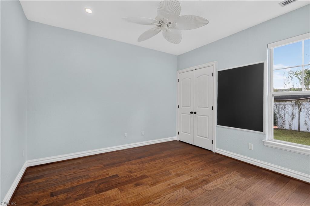 2205 Olmstead Ln Property Photo 25