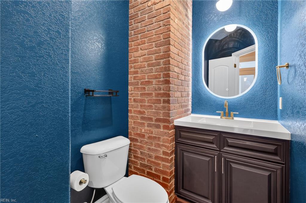 2205 Olmstead Ln Property Photo 39