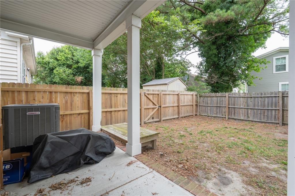 142 Filbert St Property Photo 22