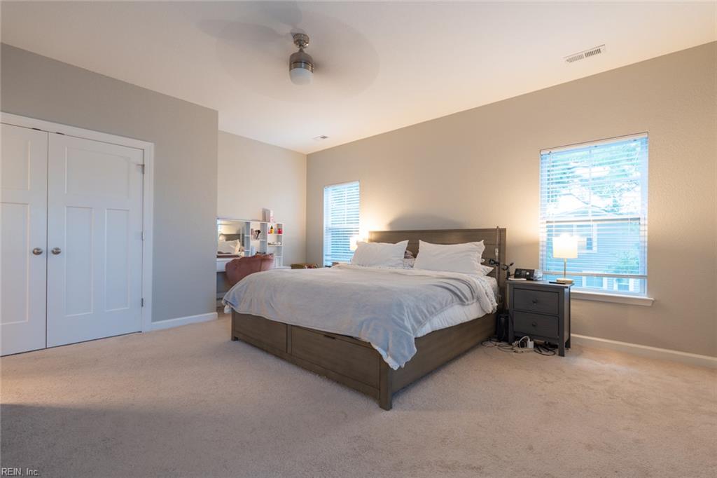 142 Filbert St Property Photo 41