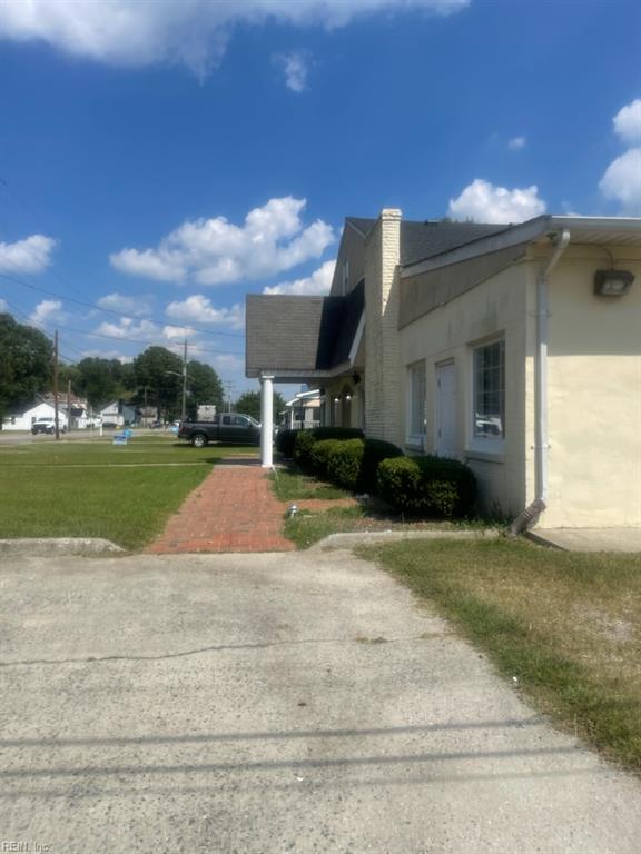 1717 South St Property Photo 4