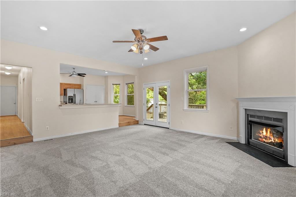 2112 Pretty Lake Ave Property Photo 20