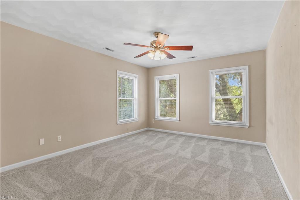 2112 Pretty Lake Ave Property Photo 27