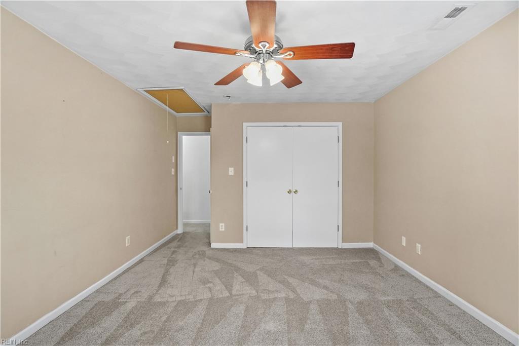 2112 Pretty Lake Ave Property Photo 28