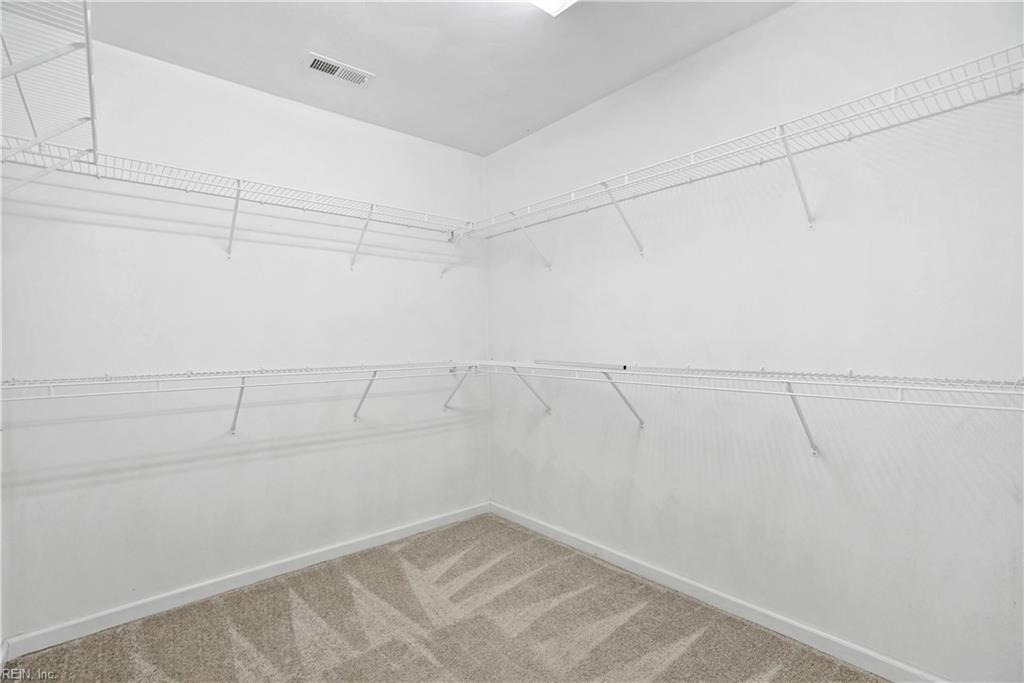 2112 Pretty Lake Ave Property Photo 34