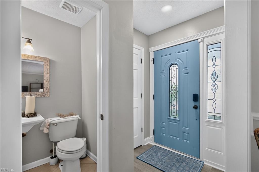 109 Grays Lndg Property Photo 3