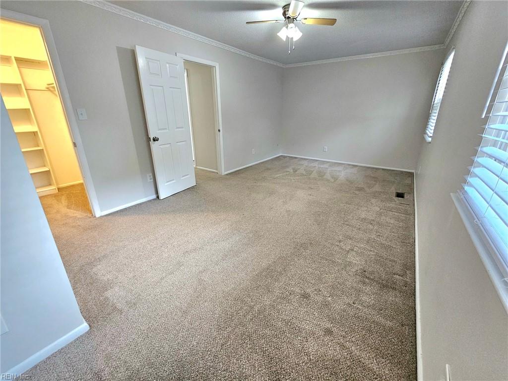 142 Tower Dr Property Photo 17