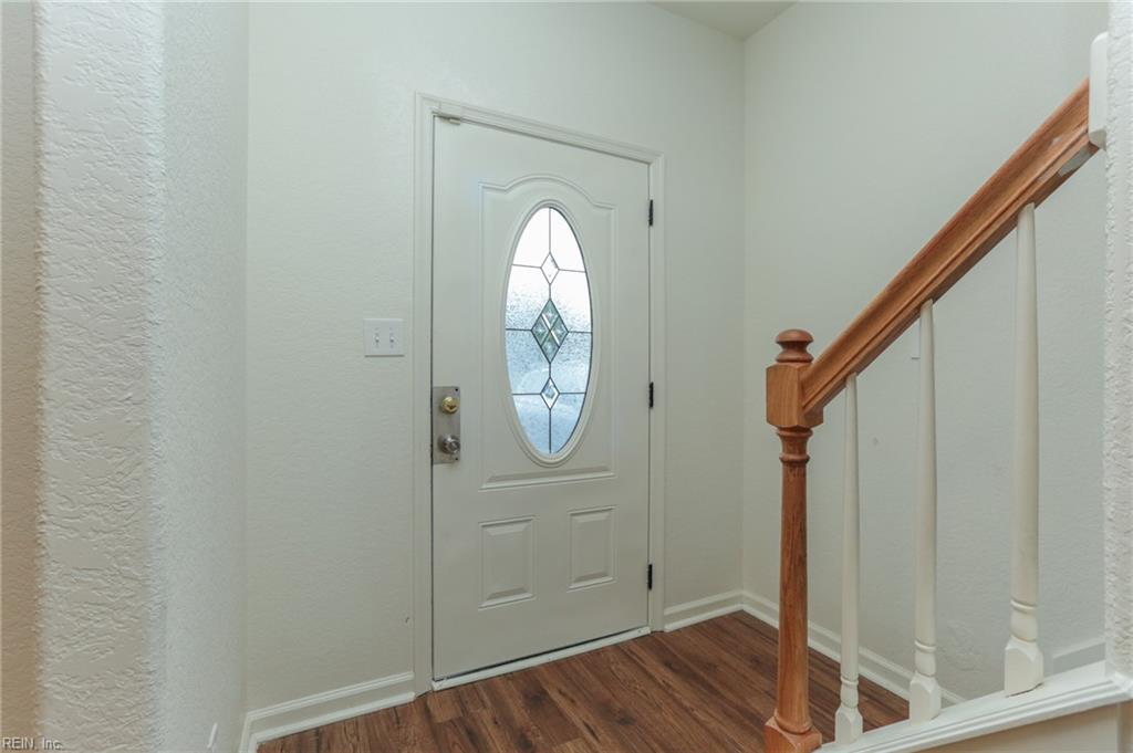 1644 Chesapeake Dr Property Photo 6