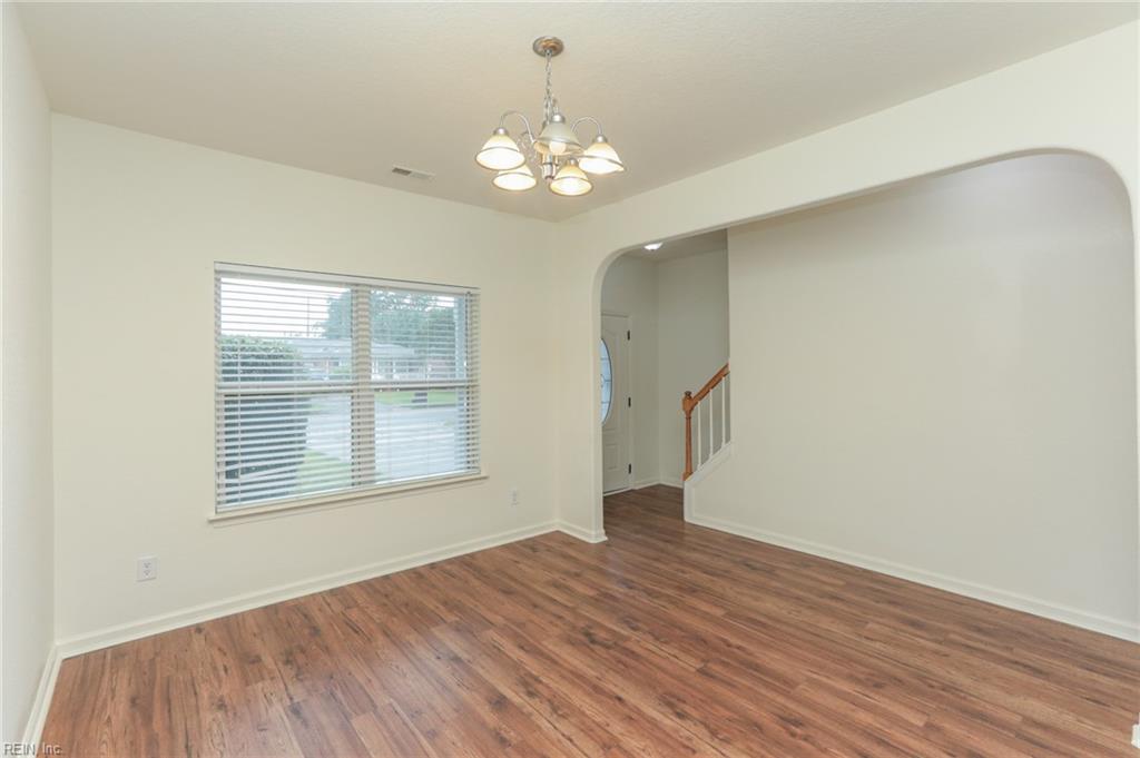 1644 Chesapeake Dr Property Photo 8