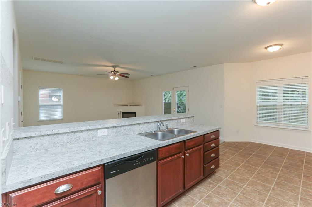 1644 Chesapeake Dr Property Photo 12