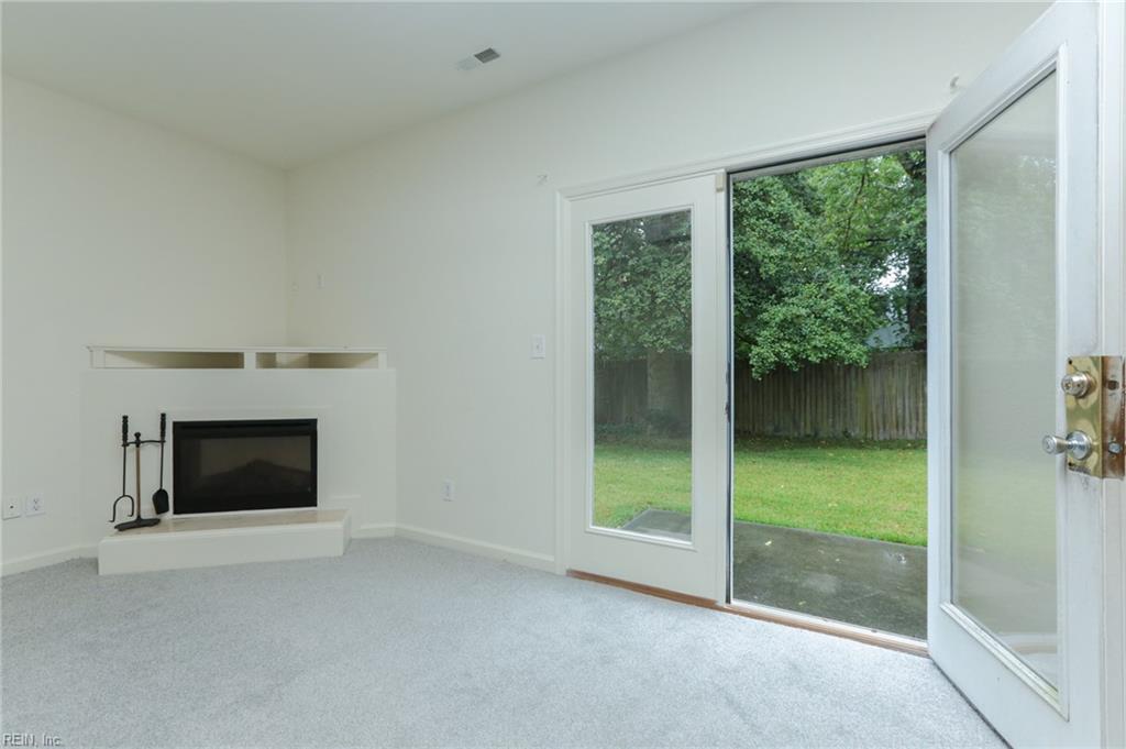 1644 Chesapeake Dr Property Photo 23