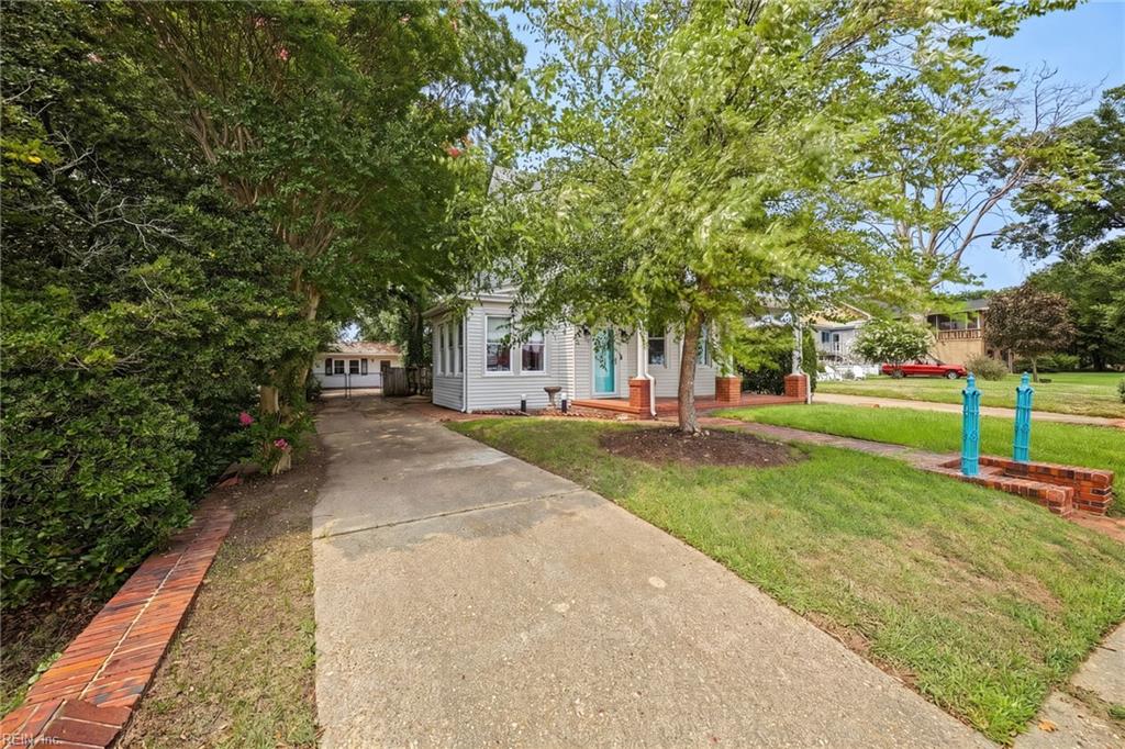 209 Chesapeake Ave Property Photo 2