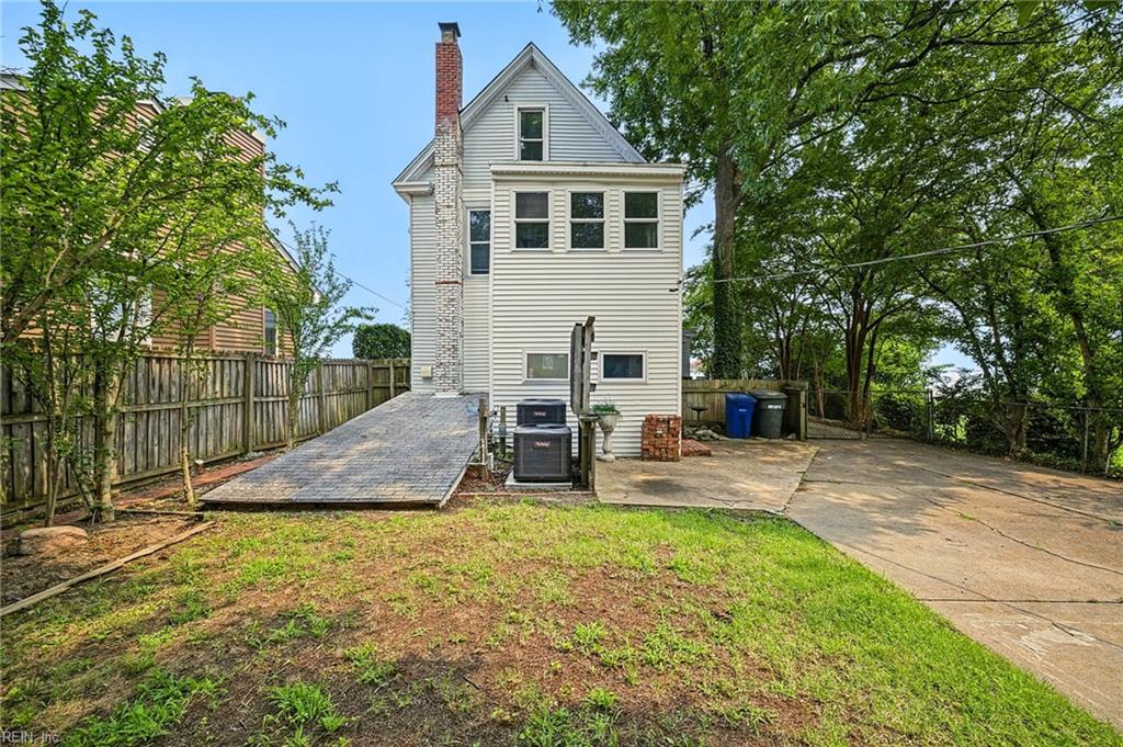 209 Chesapeake Ave Property Photo 40
