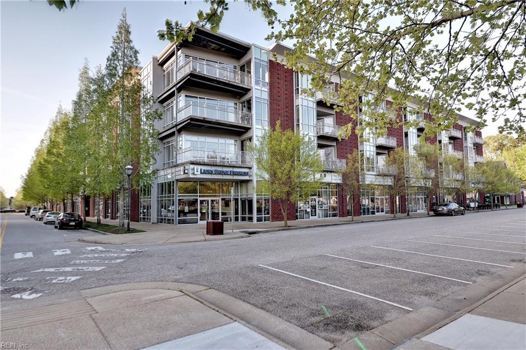 2209 William Styron Sq S Property Photo 1