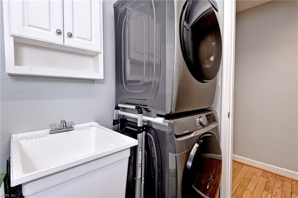 2209 William Styron Sq S Property Photo 32