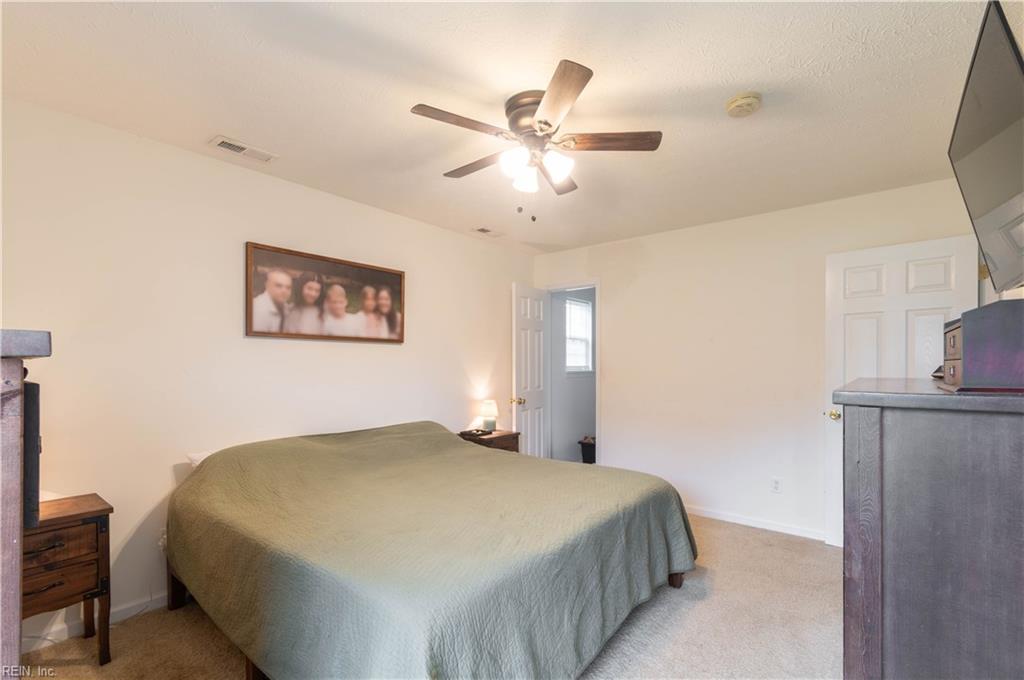 106 Williams St Property Photo 13