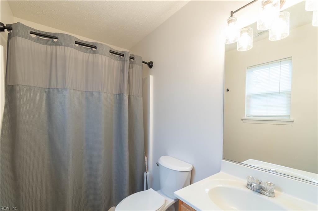 106 Williams St Property Photo 14