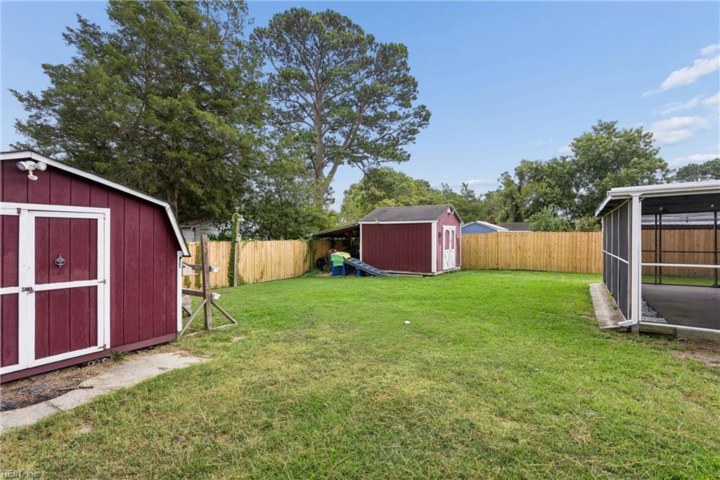 16 Longwood Dr Property Photo 34
