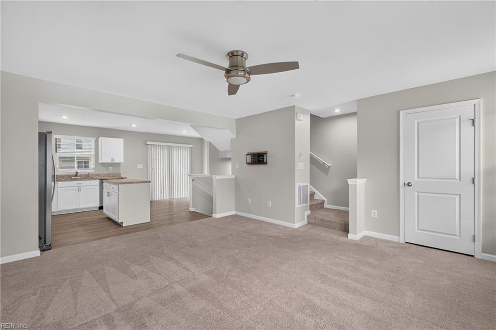 2027 Petersen Way Property Photo 10