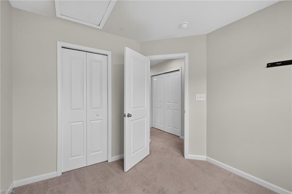 2027 Petersen Way Property Photo 17