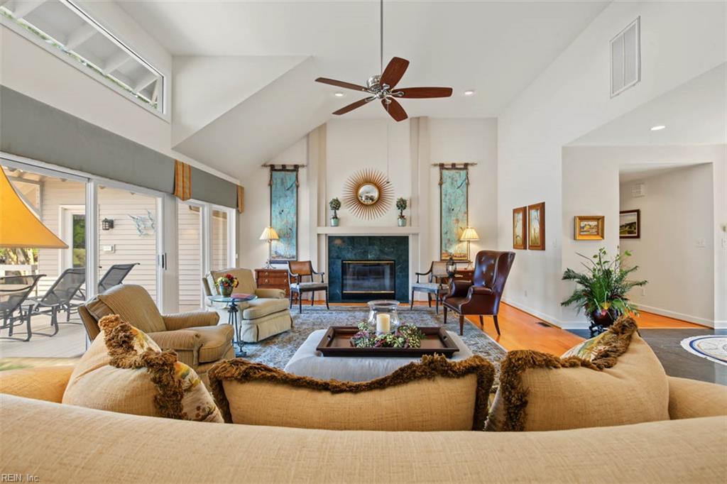 137 Roger Smith Property Photo 9