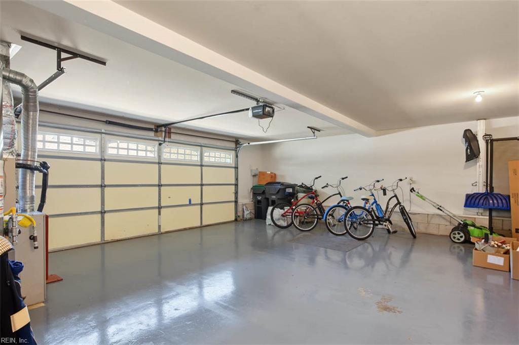 137 Roger Smith Property Photo 45