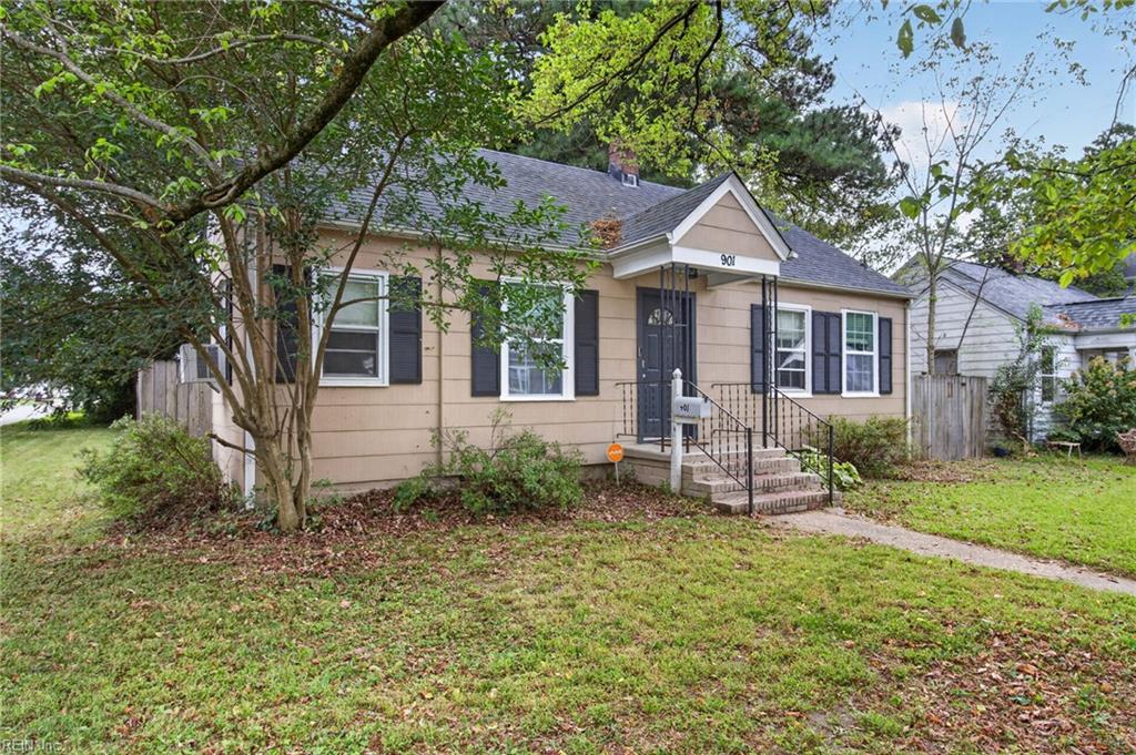 901 Stewart St Property Photo 2