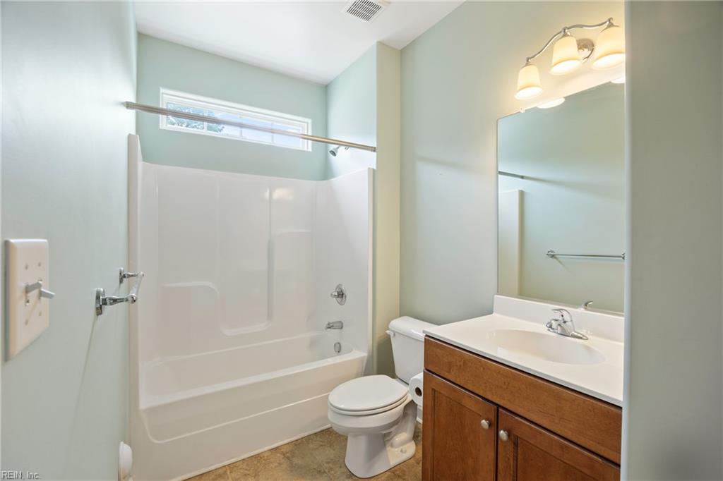 136 Bella Dr Property Photo 22