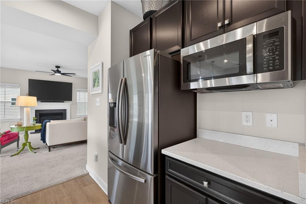 9733 Goldenrod Ct Property Photo 20