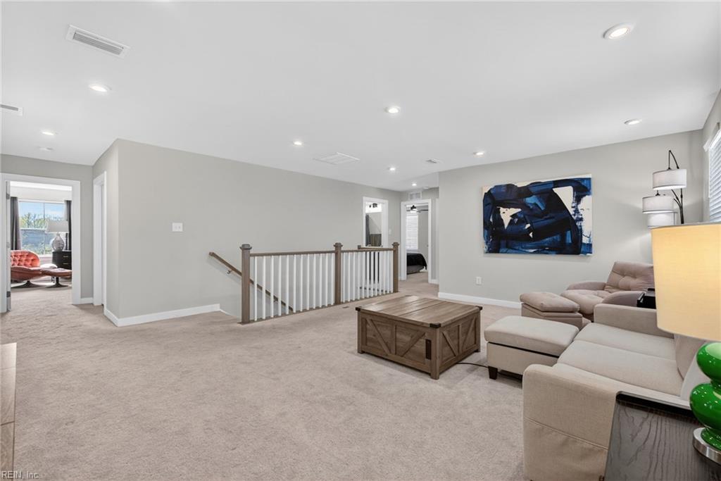 9733 Goldenrod Ct Property Photo 24