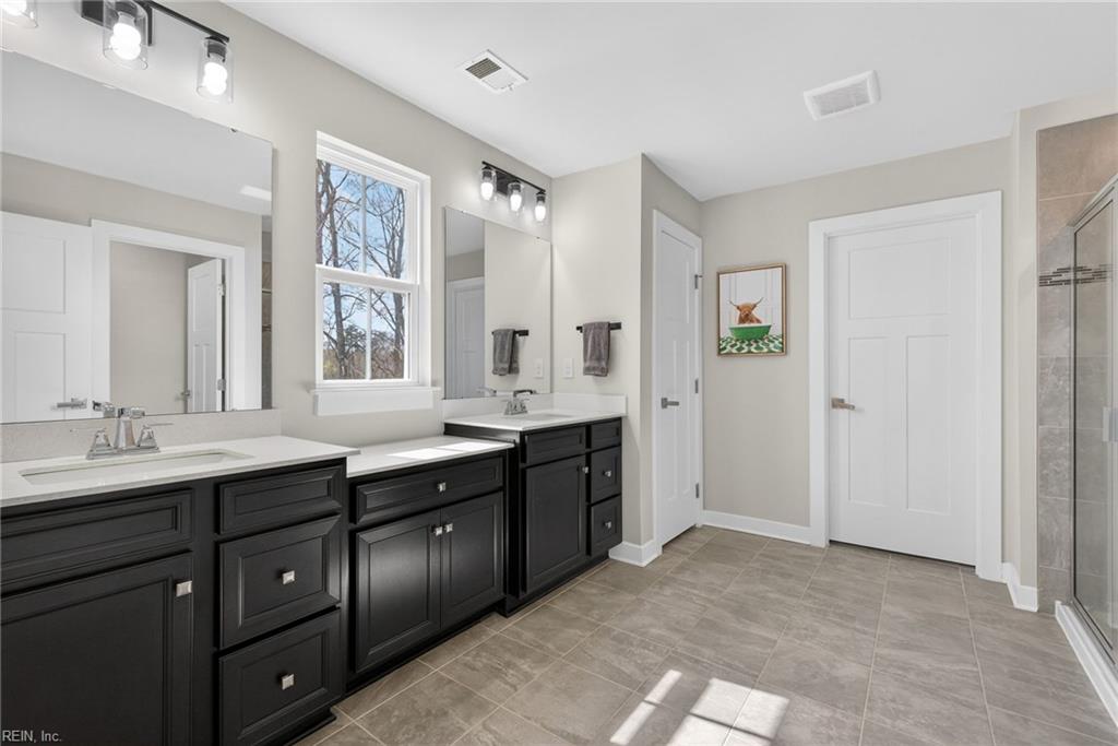 9733 Goldenrod Ct Property Photo 29