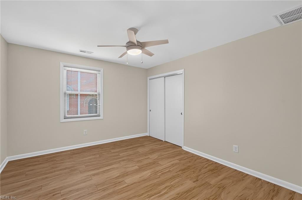 1241 37th St Property Photo 29
