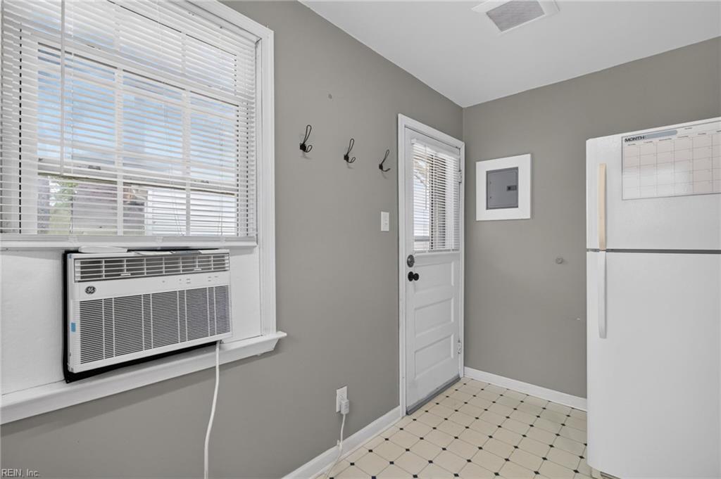 904 Delaware Ave Property Photo 15
