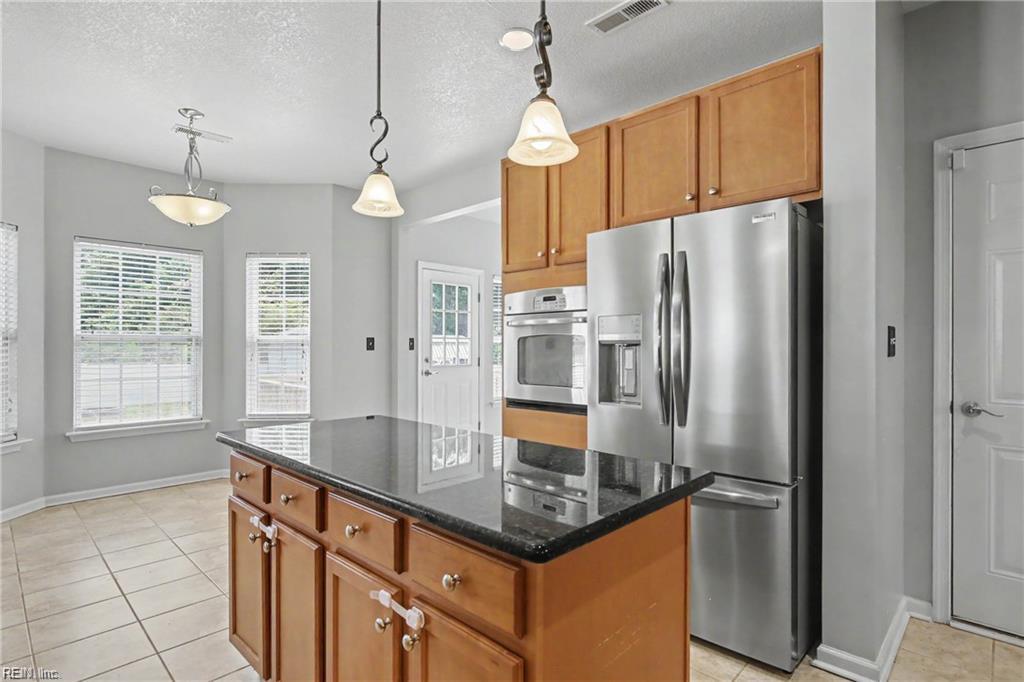 413 Quaker Ridge Ct Property Photo 14
