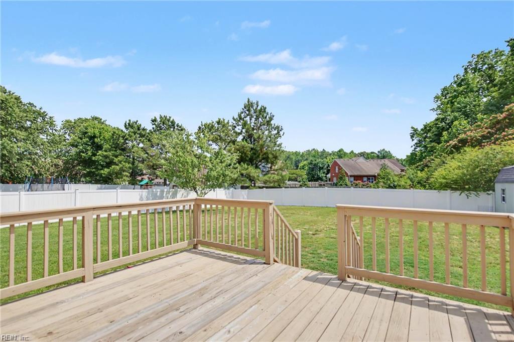 413 Quaker Ridge Ct Property Photo 33