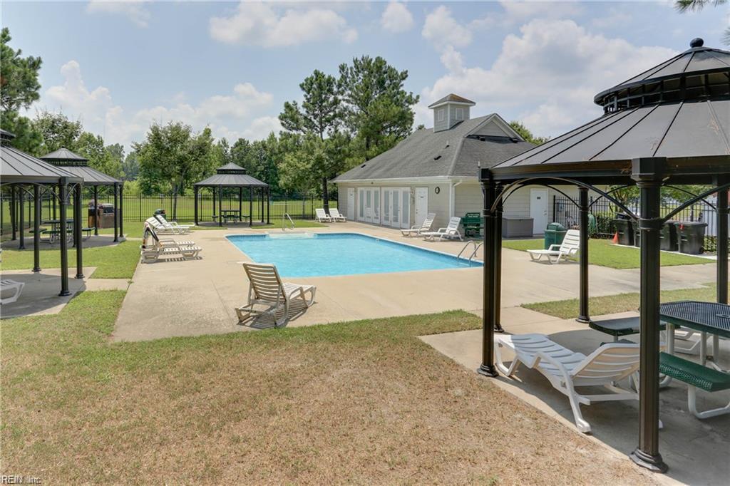 413 Quaker Ridge Ct Property Photo 39
