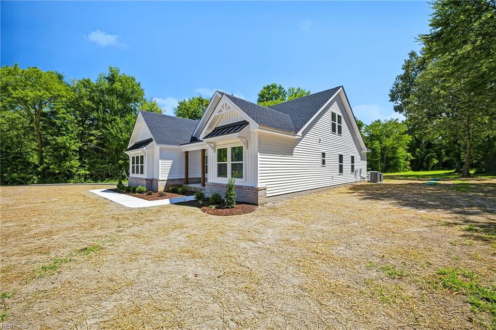 435 Gallbush Rd Property Photo 4
