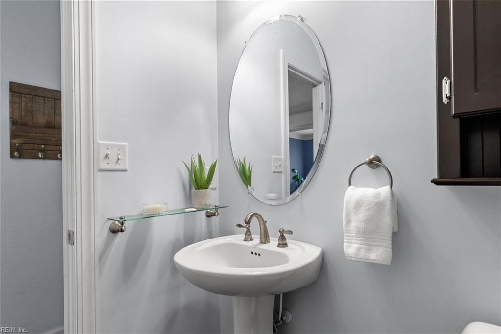 2057 Grandon Loop Rd Property Photo 18
