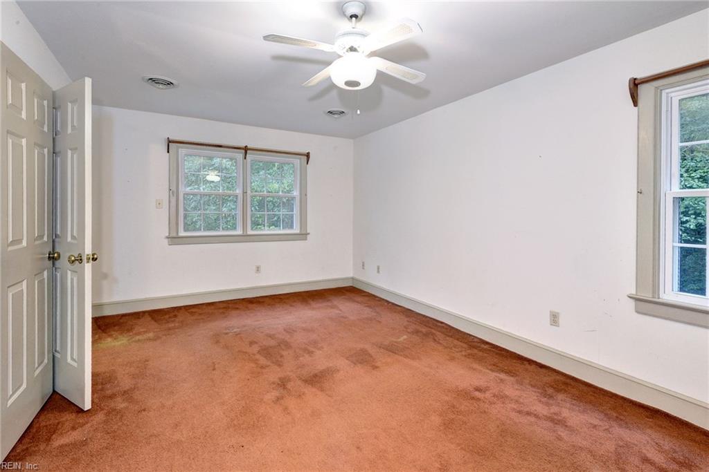 109 Forest Ln Property Photo 23