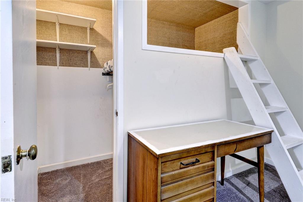 411 Hempstead Rd Property Photo 31