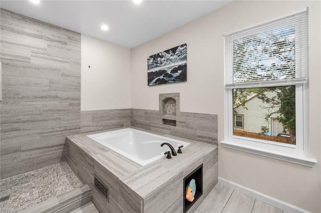 3605 Dryden Ct Property Photo 22
