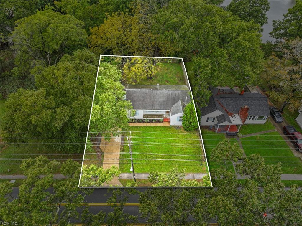 1540 Bainbridge Blvd Property Photo 2