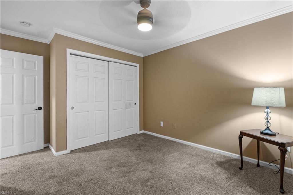 1003 N Green Dr Property Photo 26