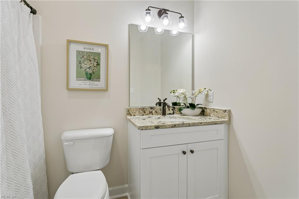 121 Randolphs Grn Property Photo 23