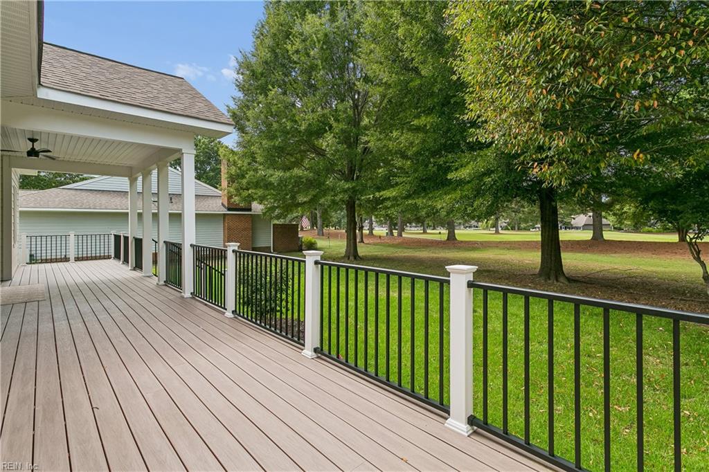 121 Randolphs Grn Property Photo 31