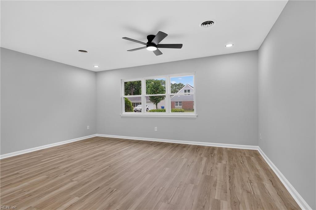 4516 Sheffield Dr Property Photo 21