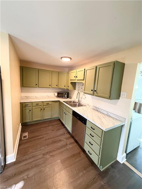 57 Henry St Property Photo 5