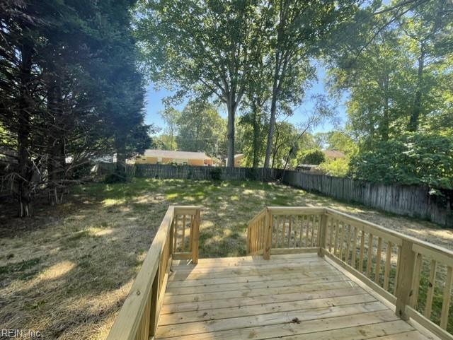 884 Cascade Dr Property Photo 13
